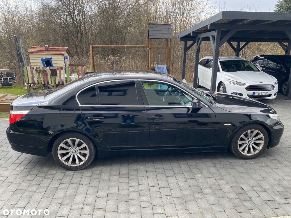BMW Seria 5 520d - 5