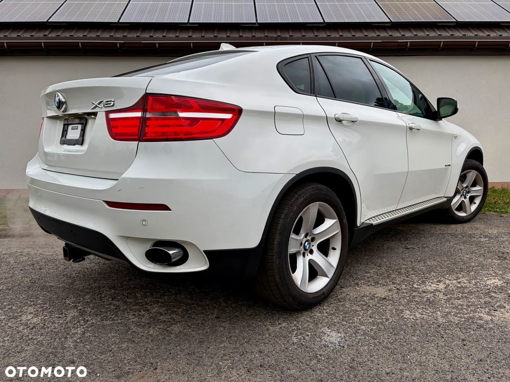 BMW X6 xDrive35i - 9