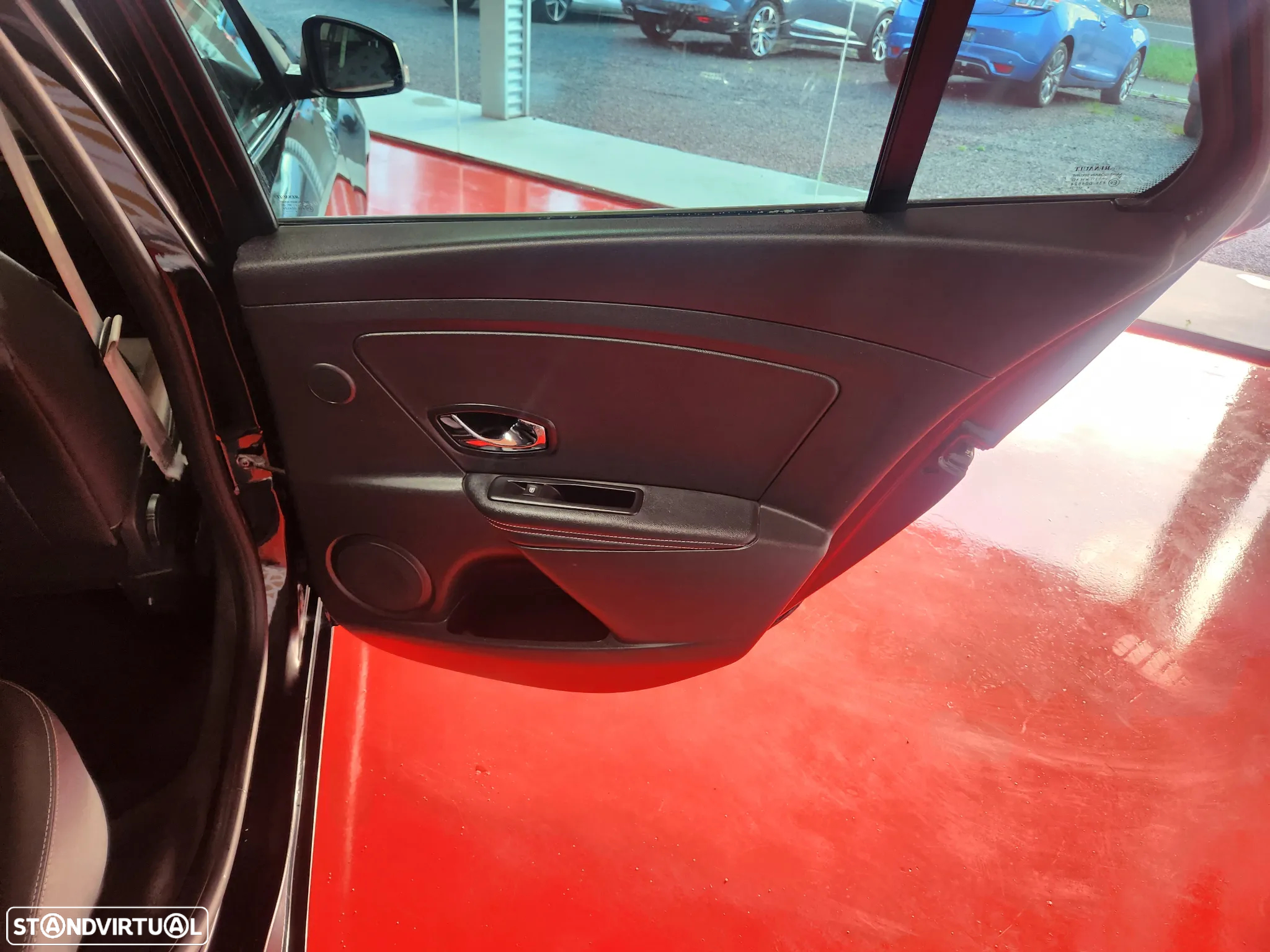 Renault Mégane Sport Tourer ENERGY dCi 130 BOSE EDITION - 34