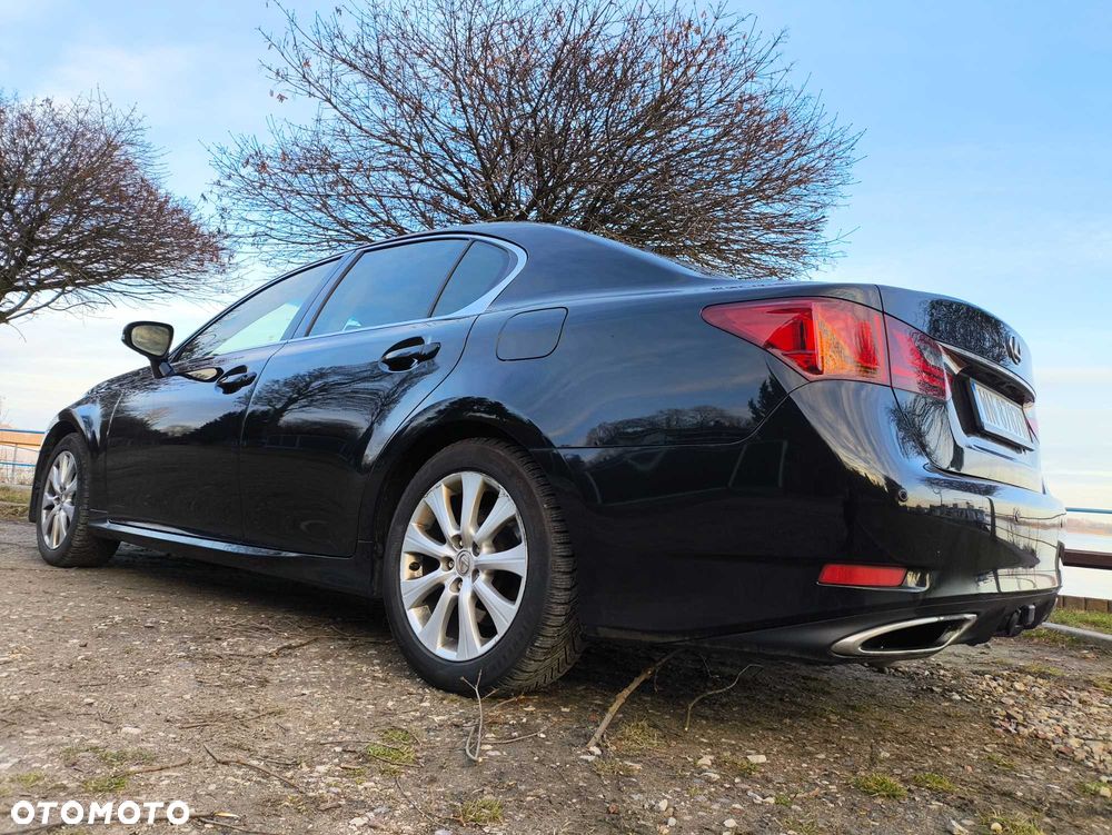 Lexus GS - 3