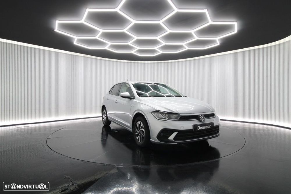 VW Polo 1.0 TSI Urban DSG - 12