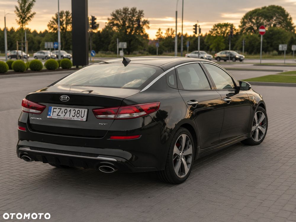 Kia Optima - 5