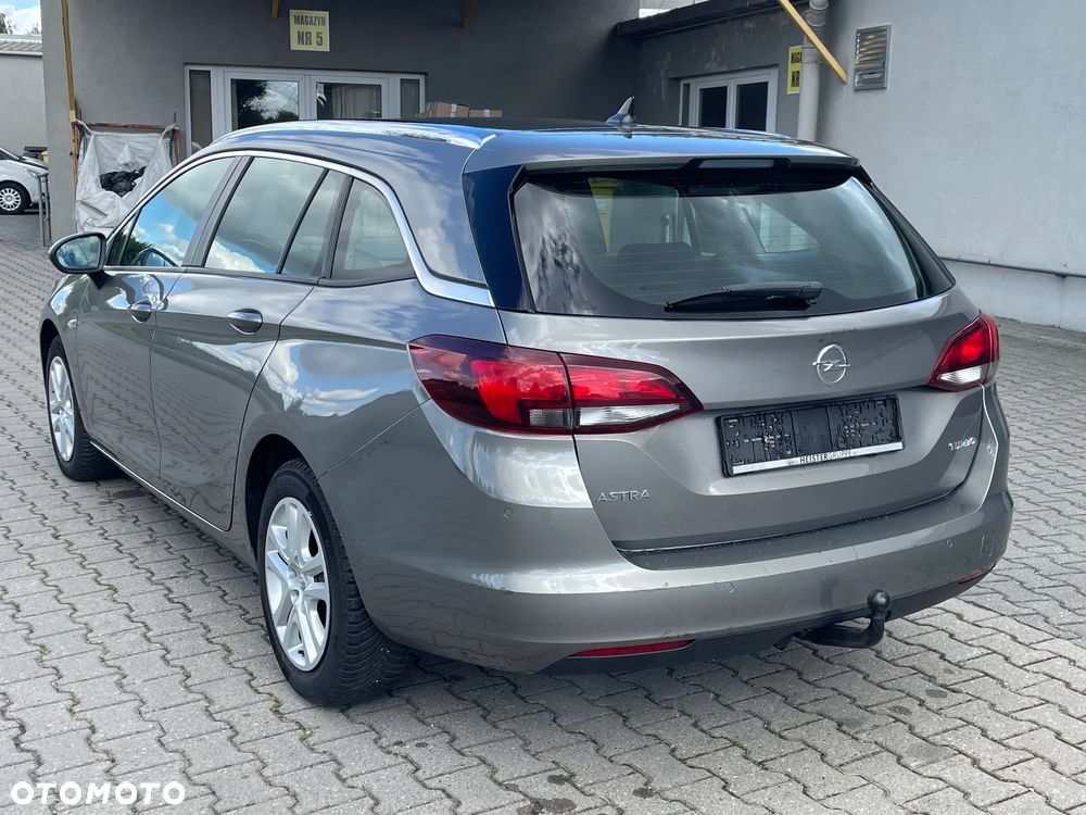 Opel Astra 1.4 Turbo Start/Stop Sports Tourer Business - 19