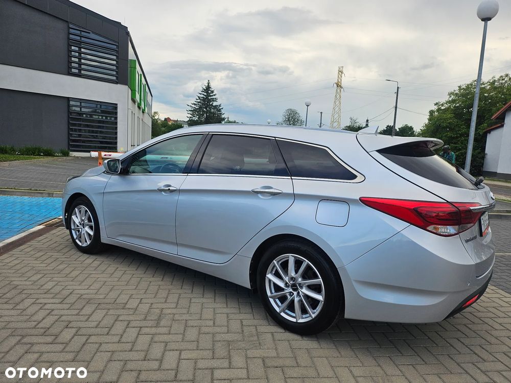 Hyundai i40 Kombi blue 1.7 CRDi Family+ - 22