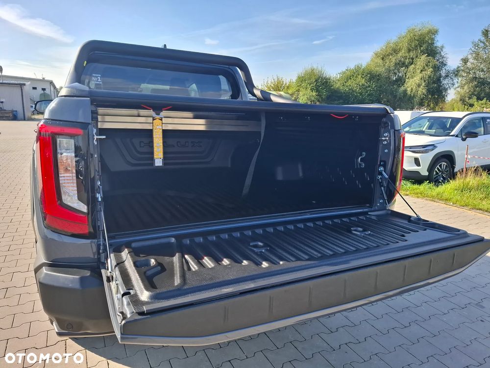 Toyota Hilux 2.8 D-4D mHEV Double Cab Invincible 4x4 - 15