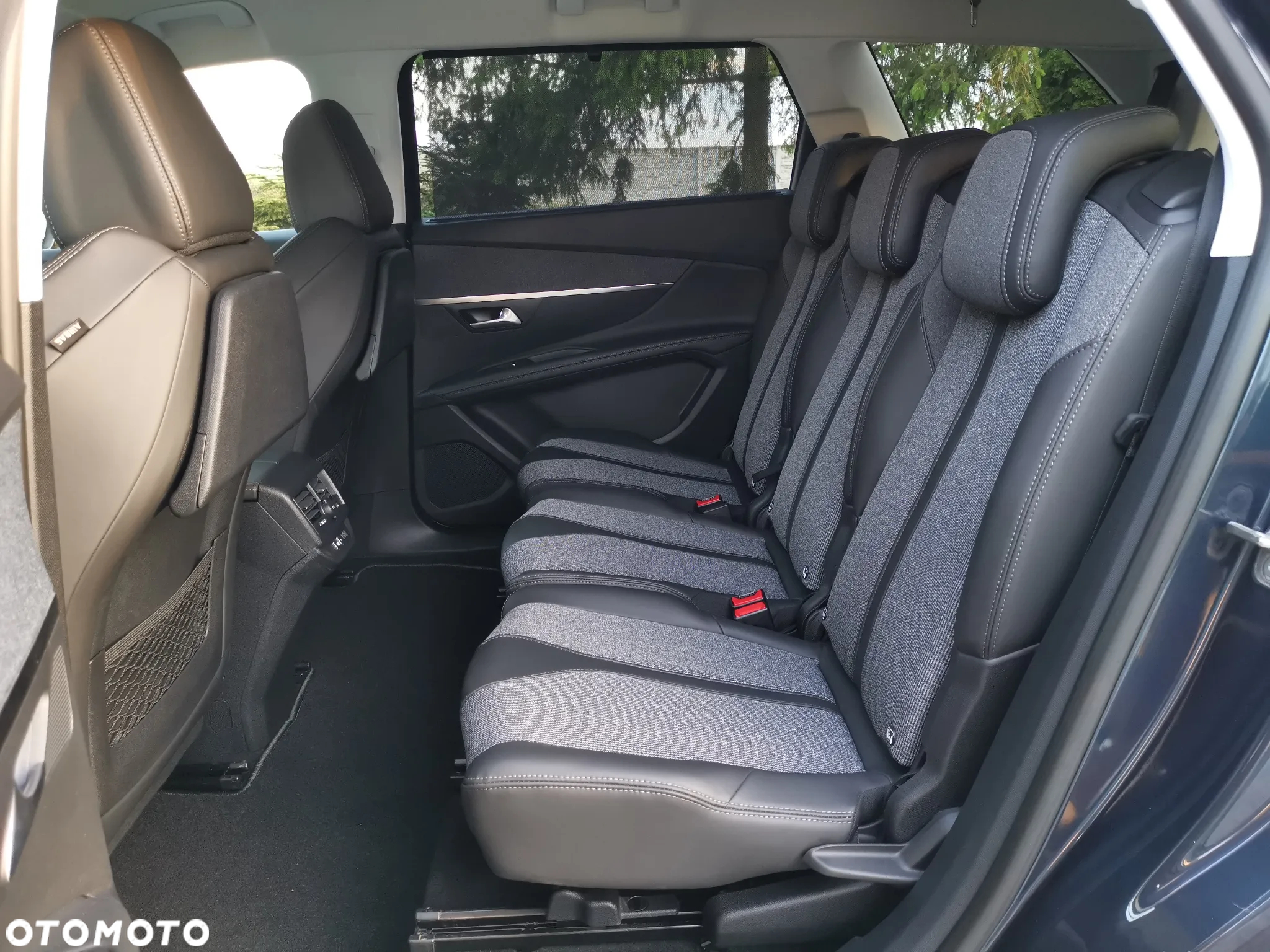 Peugeot 5008 2.0 BlueHDi Allure 7os - 27