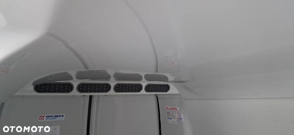 Volkswagen Transporter - 14