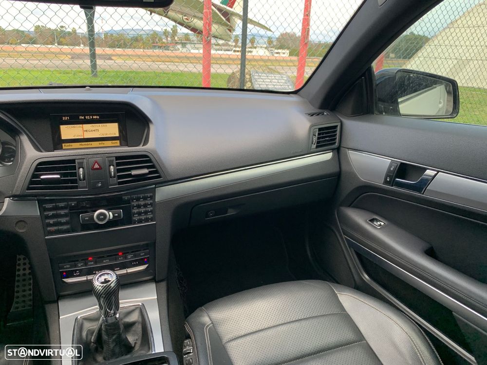 Mercedes-Benz E 220 CDi Avantgarde BlueEfficiency - 51