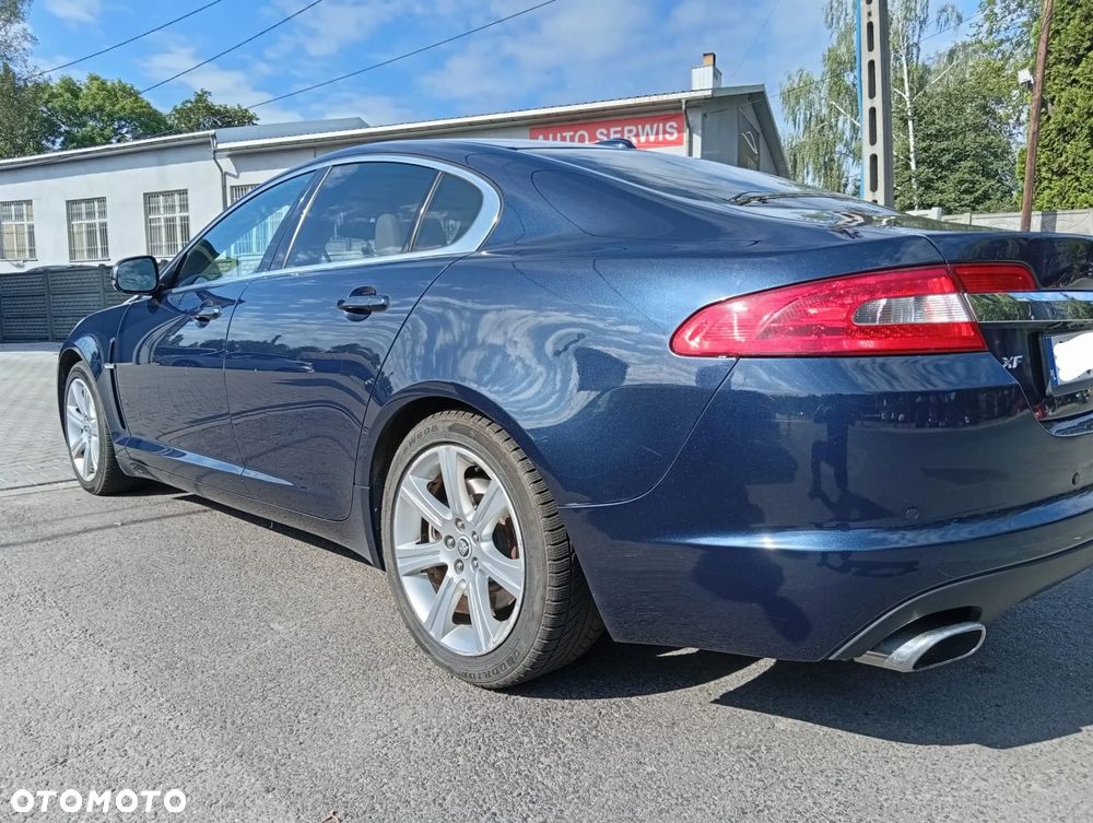 Jaguar XF 3.0 V6 Premium Luxury - 2