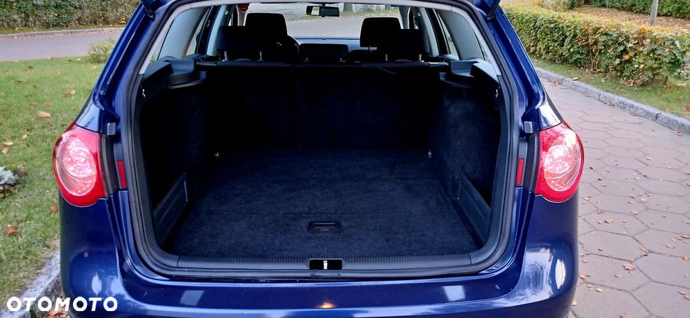 Volkswagen Passat 1.9 TDI Comfortline - 21