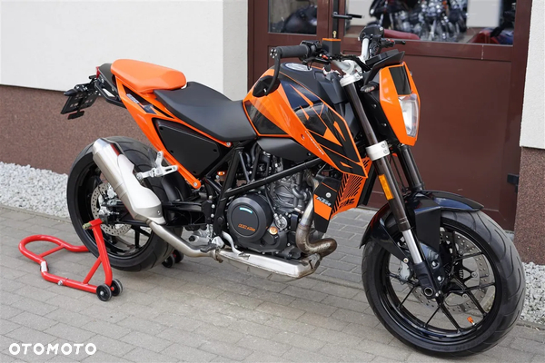 KTM Duke