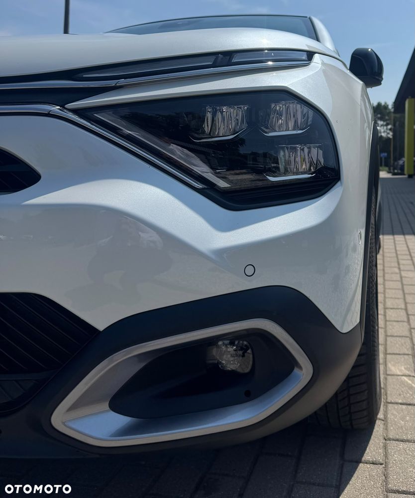 Citroën C4X EV136 50kWh Shine - 3