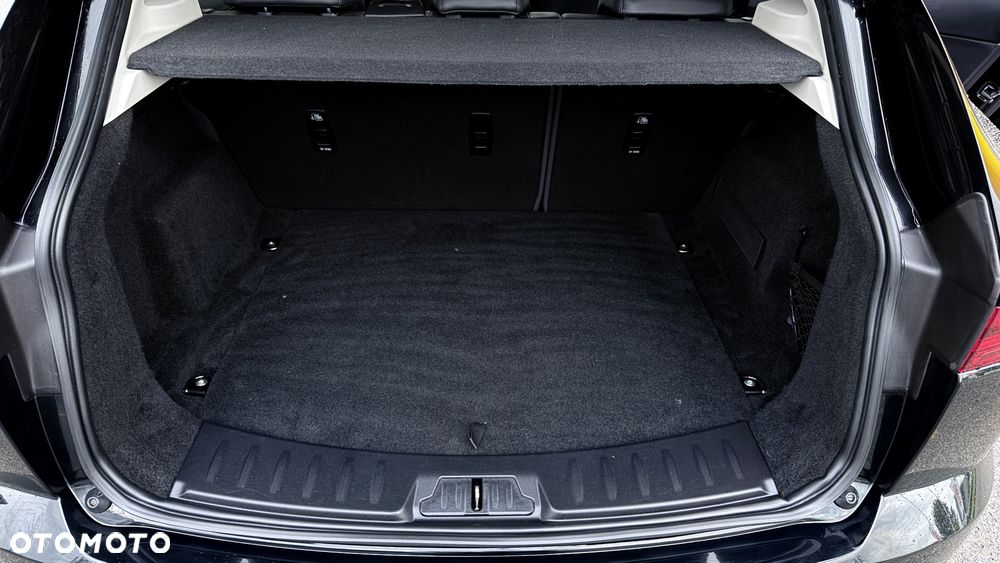 Jaguar E-Pace D240 AWD SE - 9