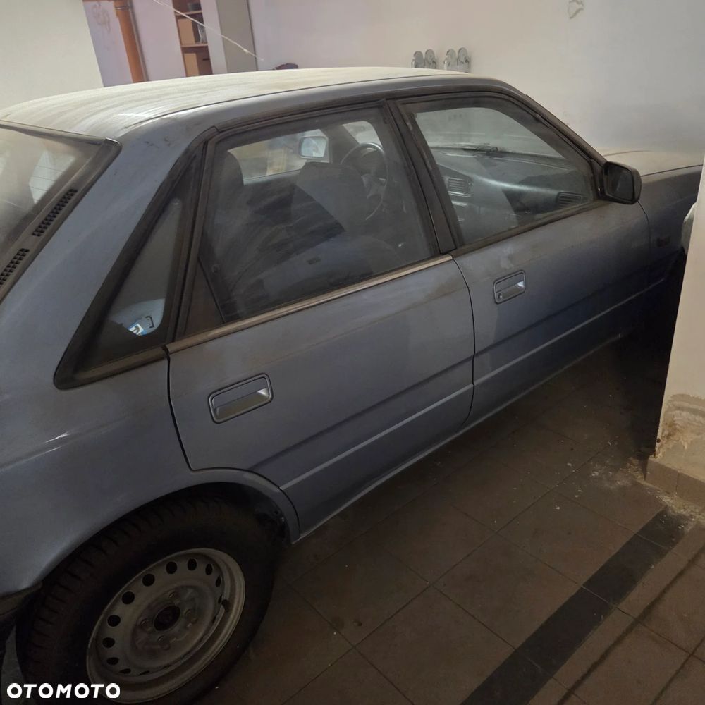 Mazda 626 2.0 D LX - 3