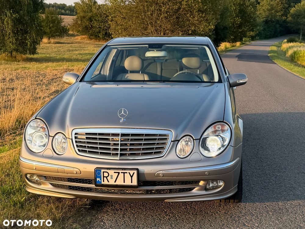 Mercedes-Benz Klasa E 500 Avantgarde - 4