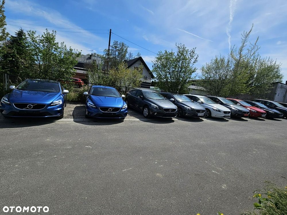 Volvo V40 D2 Drive-E Momentum - 34