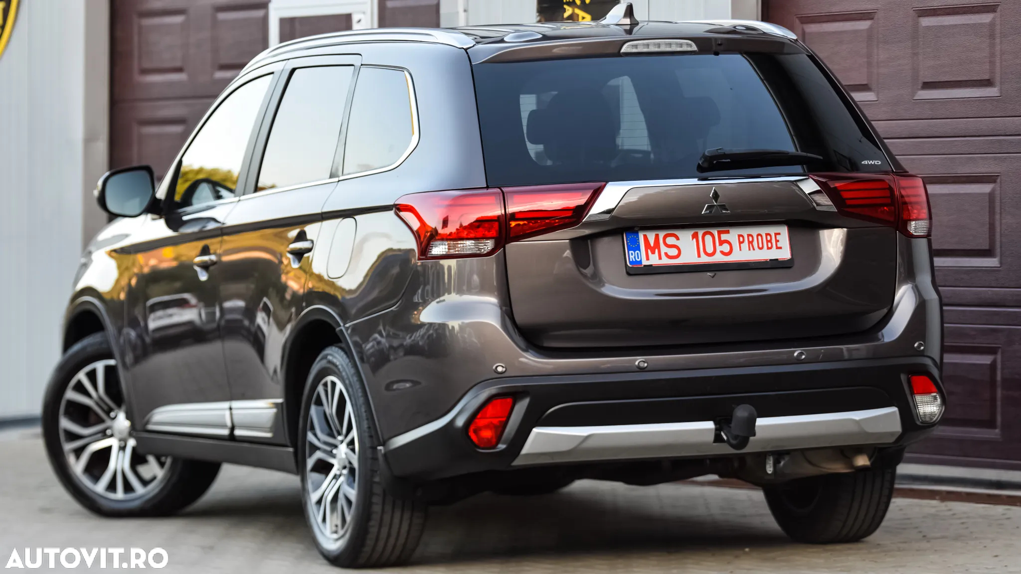 Mitsubishi Outlander 2.0 4WD CVT Plus - 5