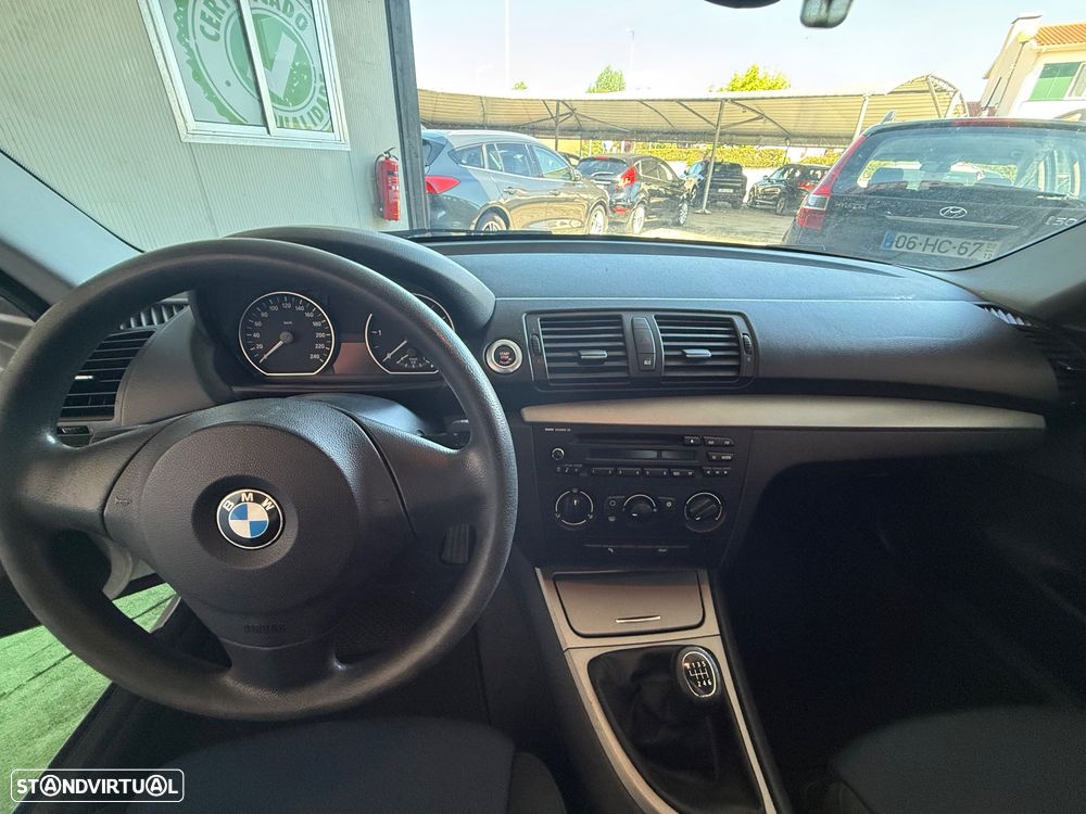 BMW 118 d DPF Edition Sport - 8