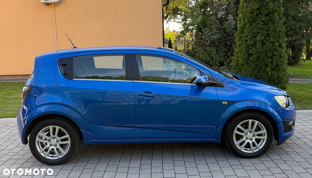 Chevrolet Aveo 1.6 LTZ S/S - 6