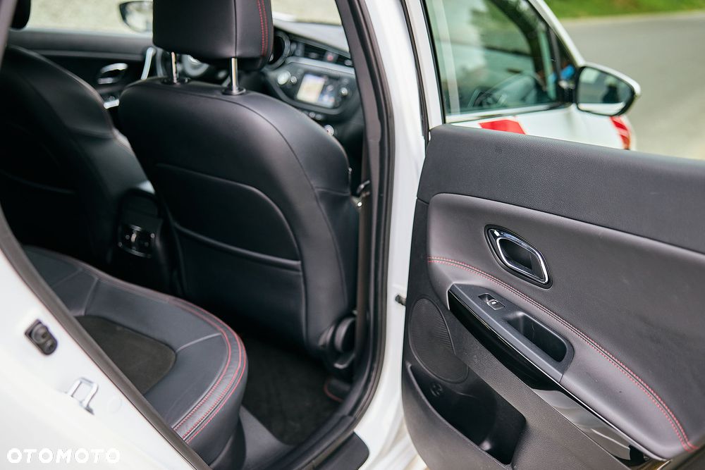 Kia Ceed 1.6 T-GDI GT-Track - 32