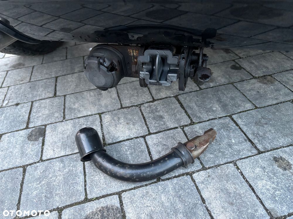 Opel Corsa 1.4 16V Automatik 150 Jahre - 32