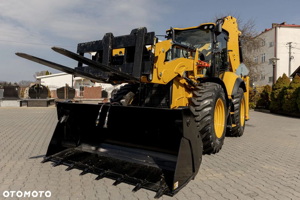 Caterpillar CAT 444 - 37
