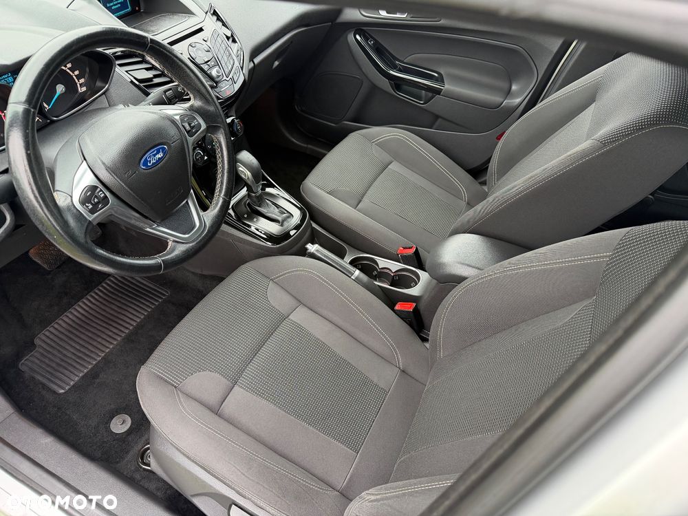 Ford Fiesta 1.0 EcoBoost Powershift Titanium - 17