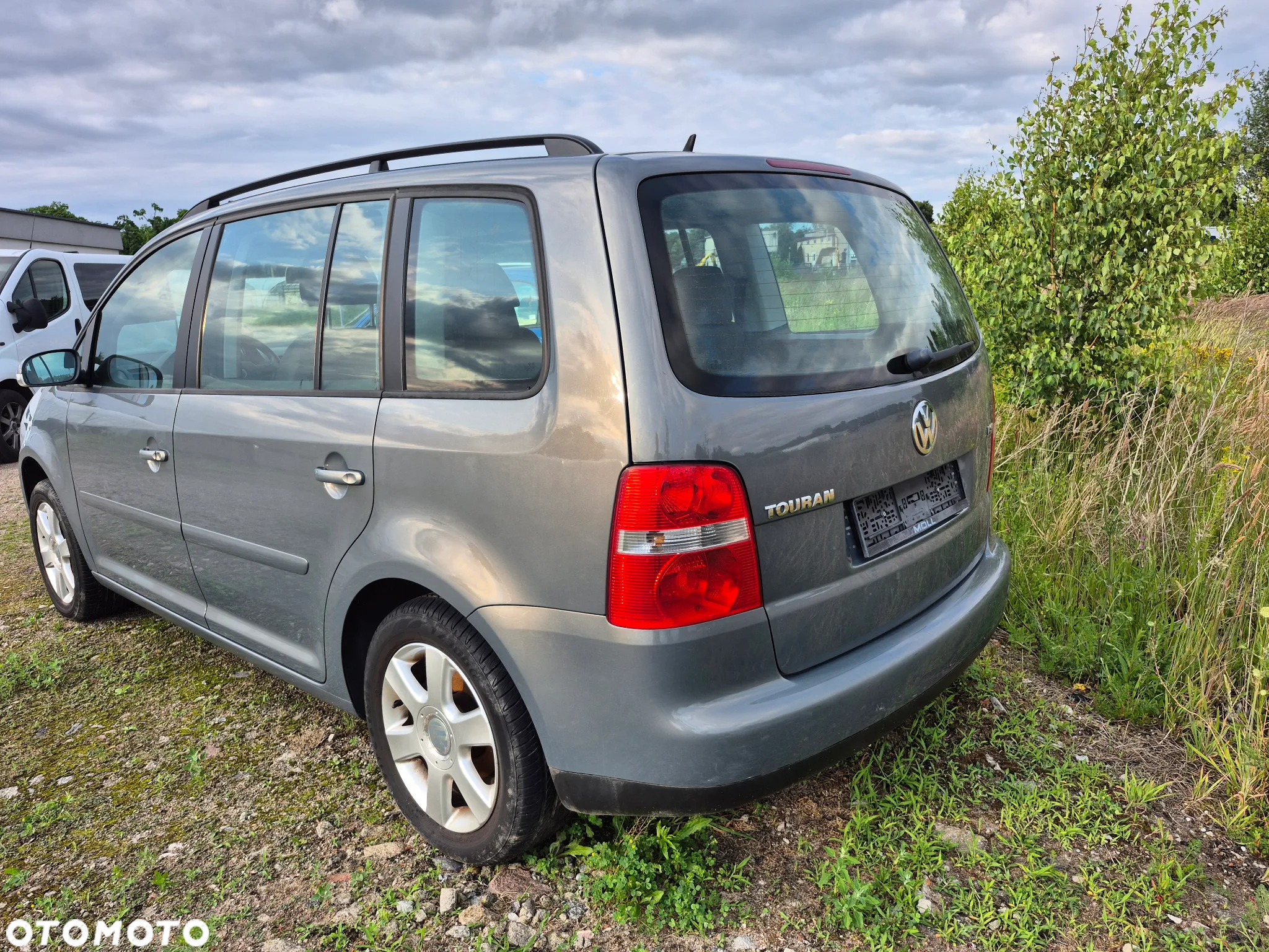 Volkswagen Touran 1.4 TSI Trendline - 6