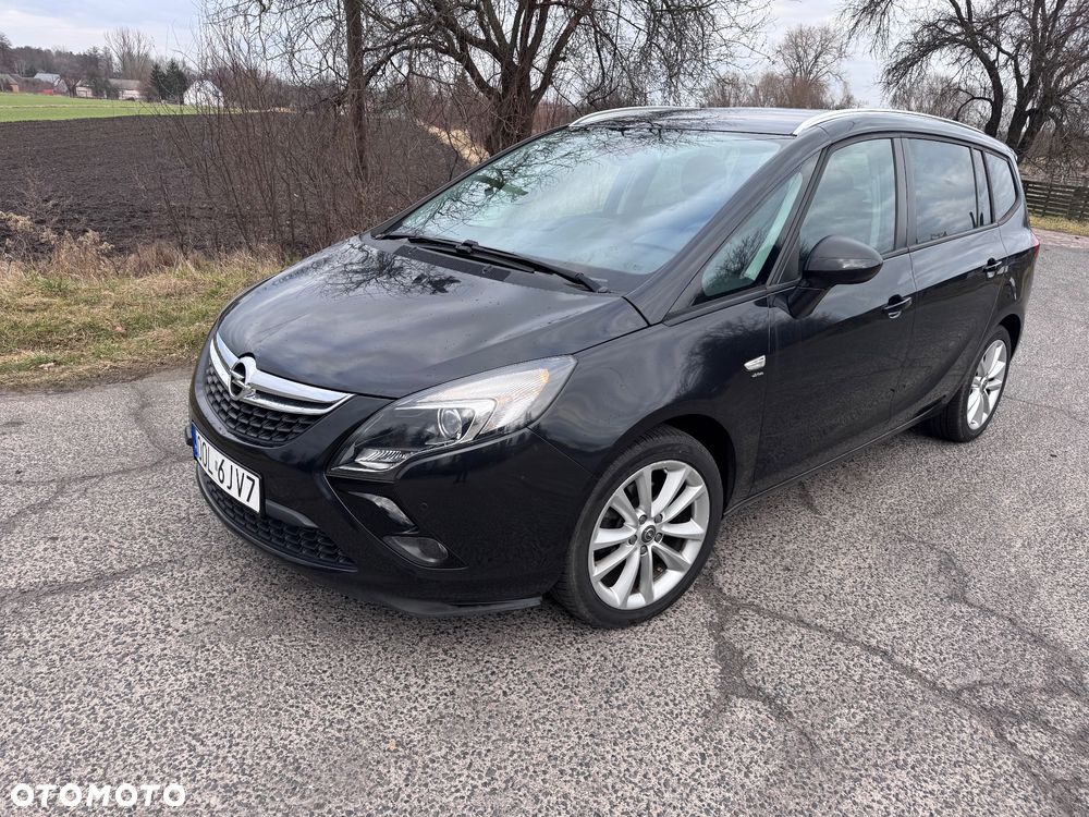 Opel Zafira - 1