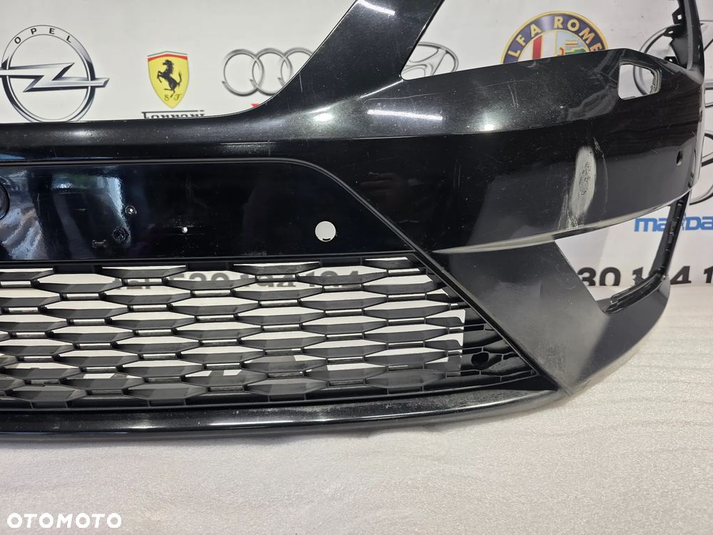 SEAT LEON 3 III 5F0 12- FR ZDERZAK PRZEDNI PRZÓD NA SPRYSKI + 4xPDC ORAZ KRATKA ŚRODKOWA NR 5F0807221M + 5F0853667A NR AUKCJI NZ2266 - 14