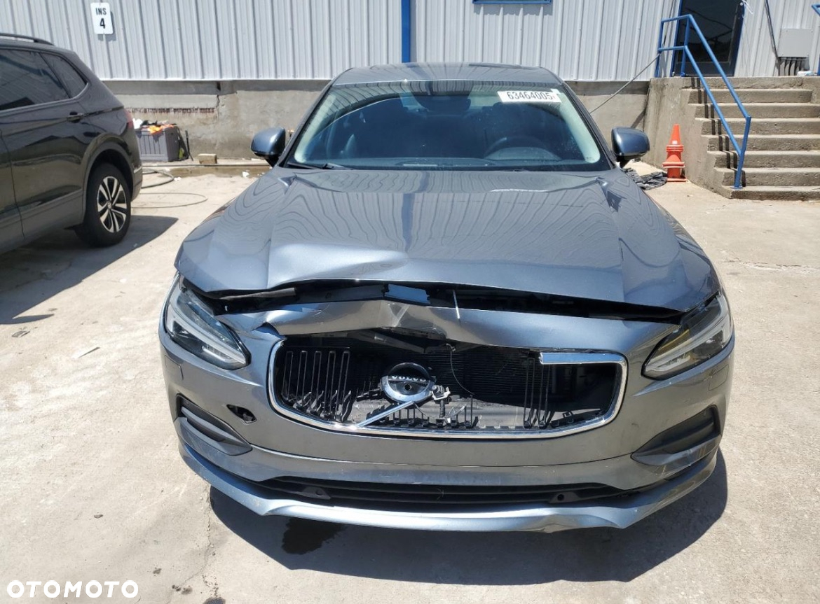 Volvo S90 - 5