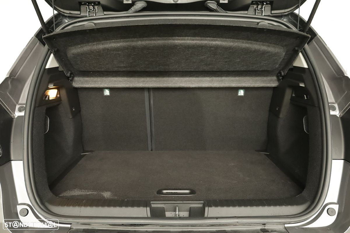 Renault Captur 1.0 TCe Techno Bi-Fuel - 25