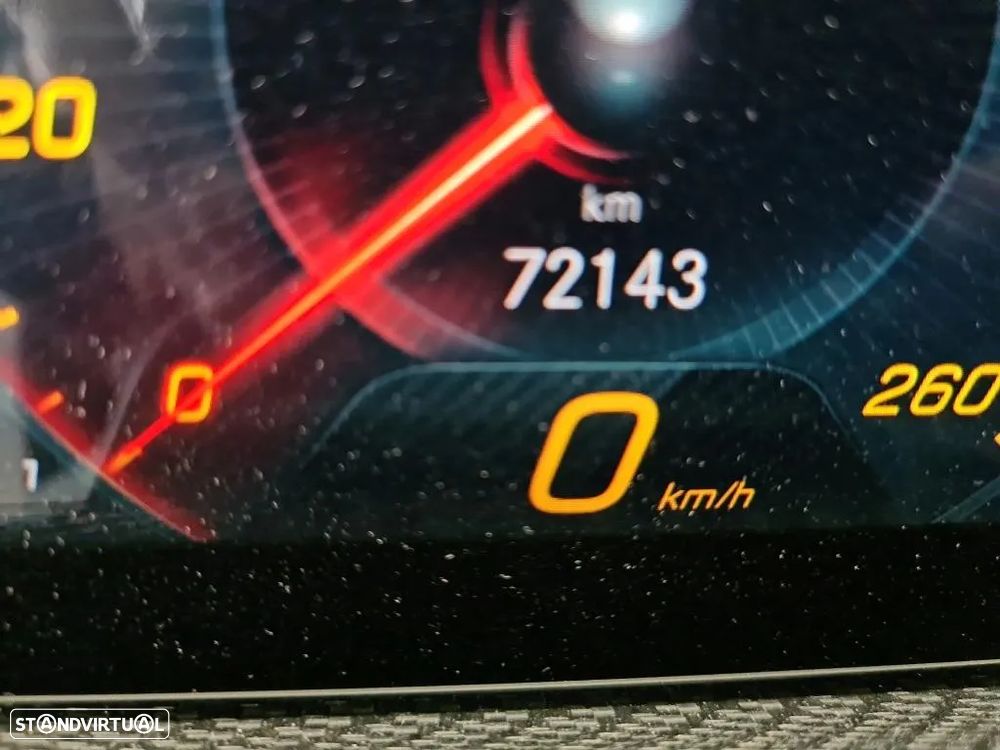 Mercedes-Benz CLA 250 e Shooting Brake Style Plus - 6