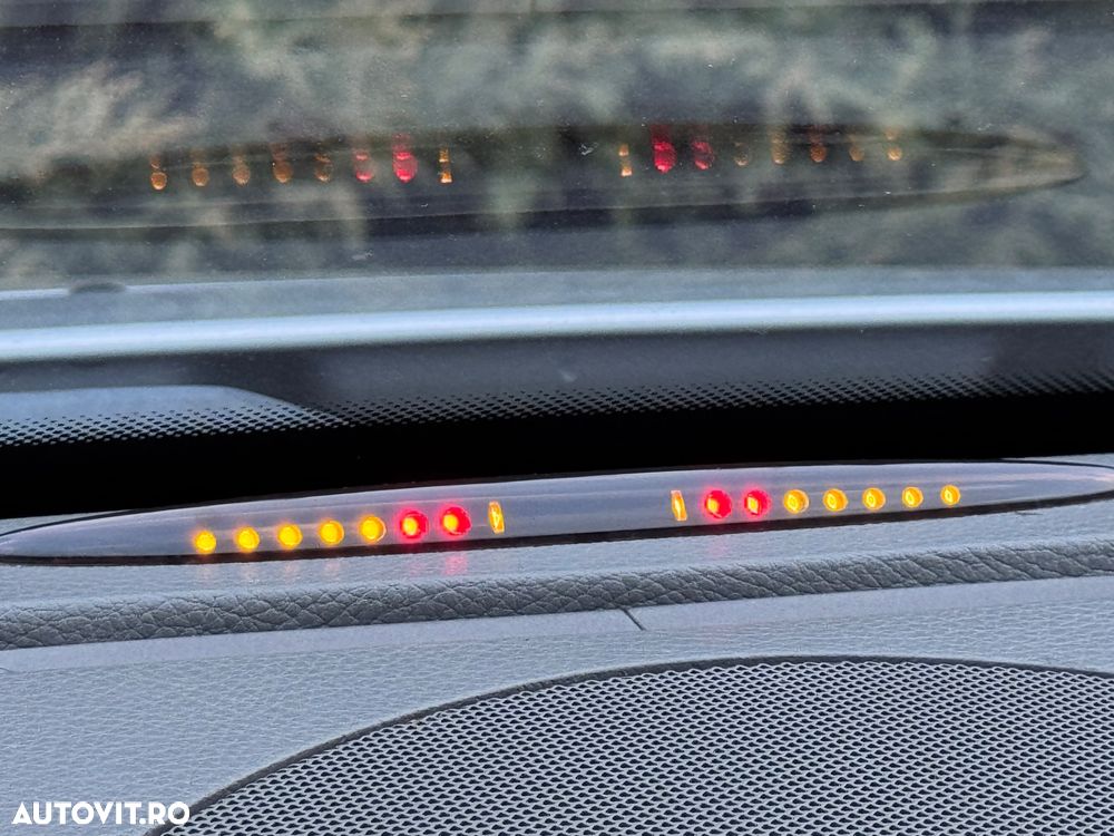 Mercedes-Benz E - 30