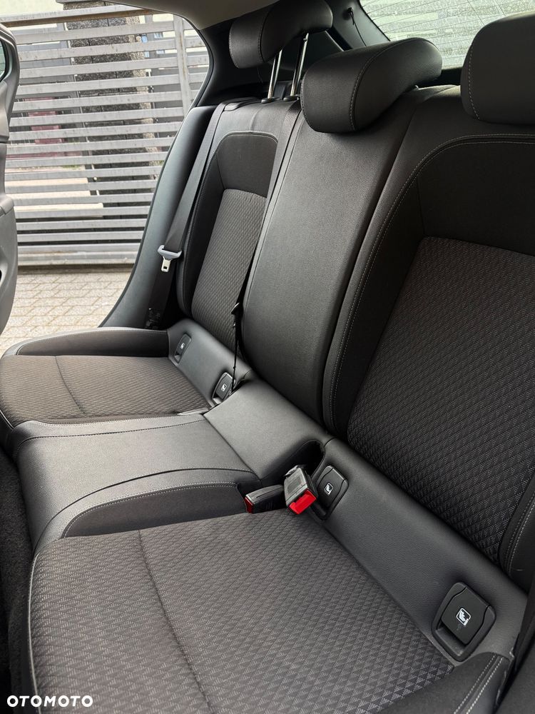 Opel Astra 1.6 CDTI Elite S&S - 16