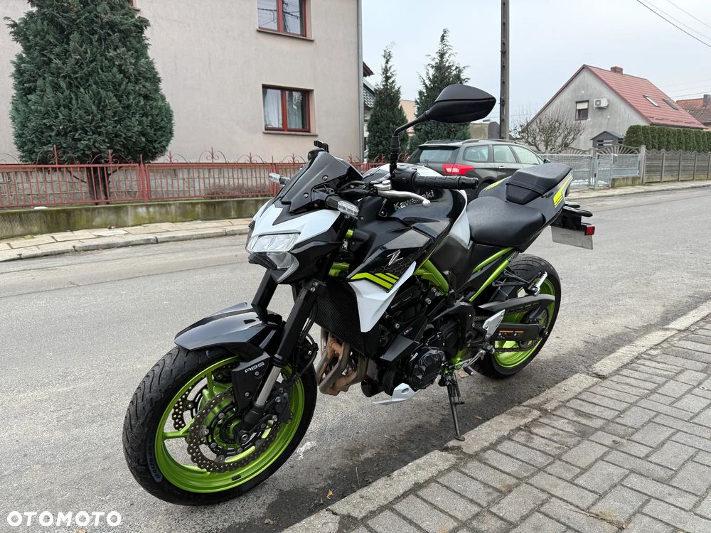 Kawasaki Z 900 - 3