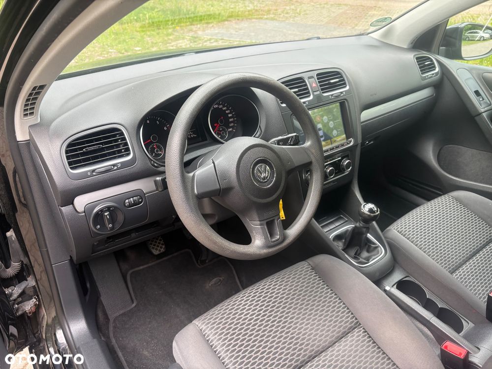 Volkswagen Golf 1.4 Tour Edition - 32