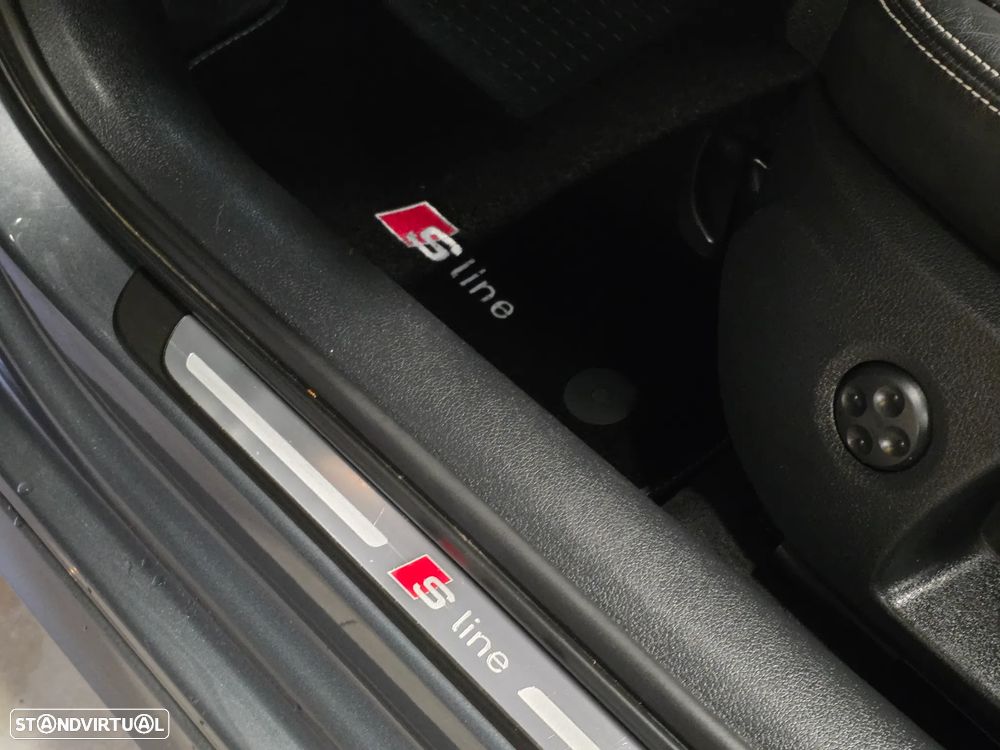 Audi A3 Sportback 2.0 TDI quattro S-line S tronic - 36