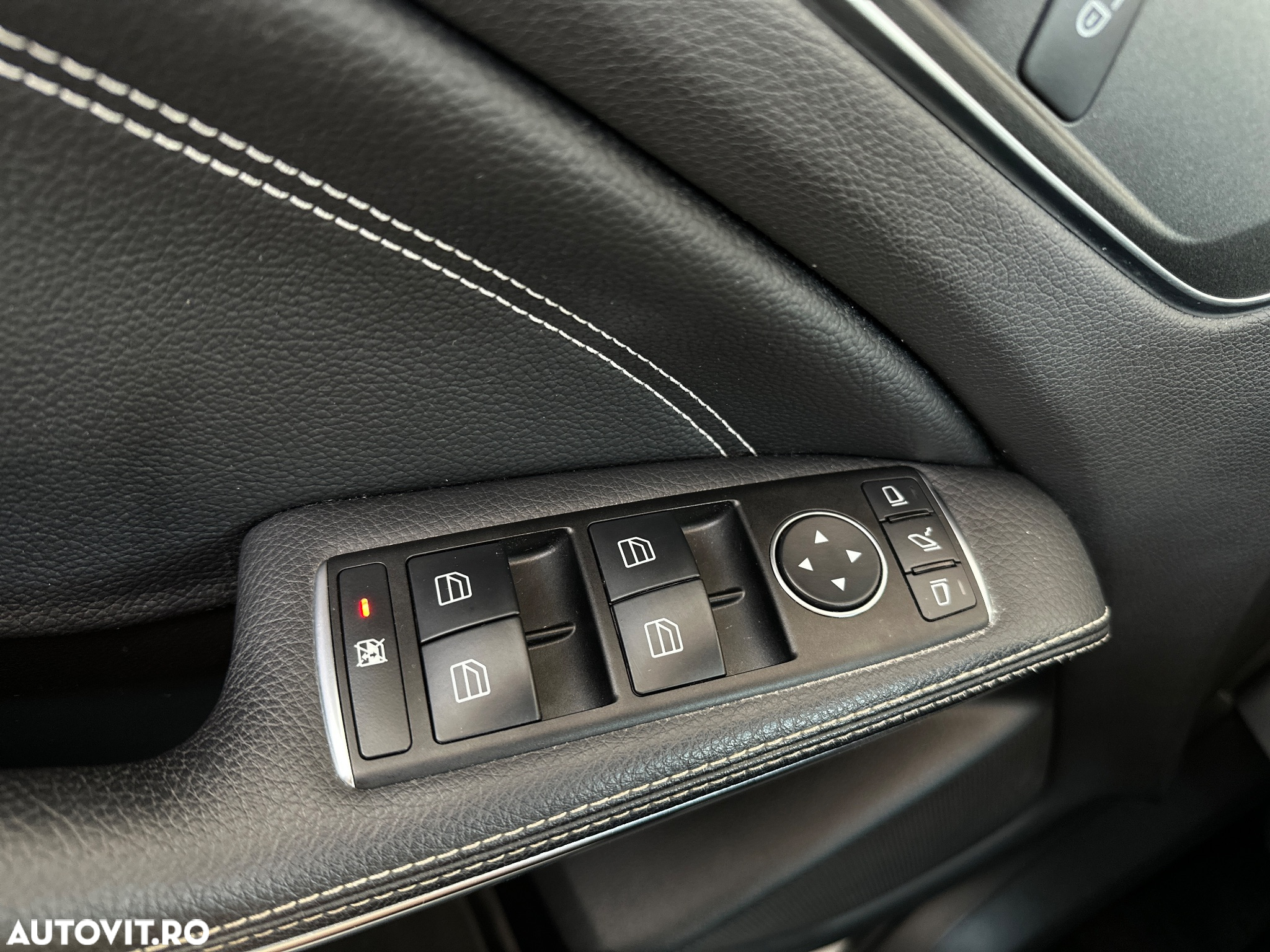 Mercedes-Benz A 180 (BlueEFFICIENCY) AMG Sport - 29