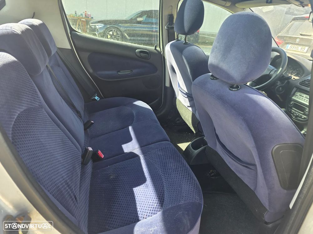 Peugeot 206 1.4 HDi Black & Silver - 9