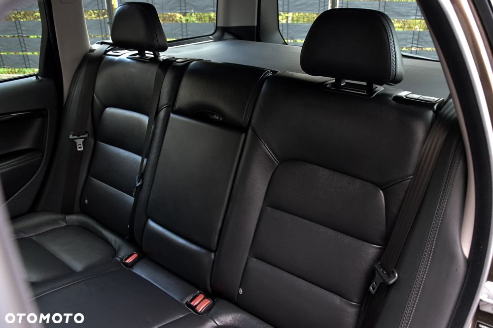 Volvo XC 70 T5 AWD Summum - 24