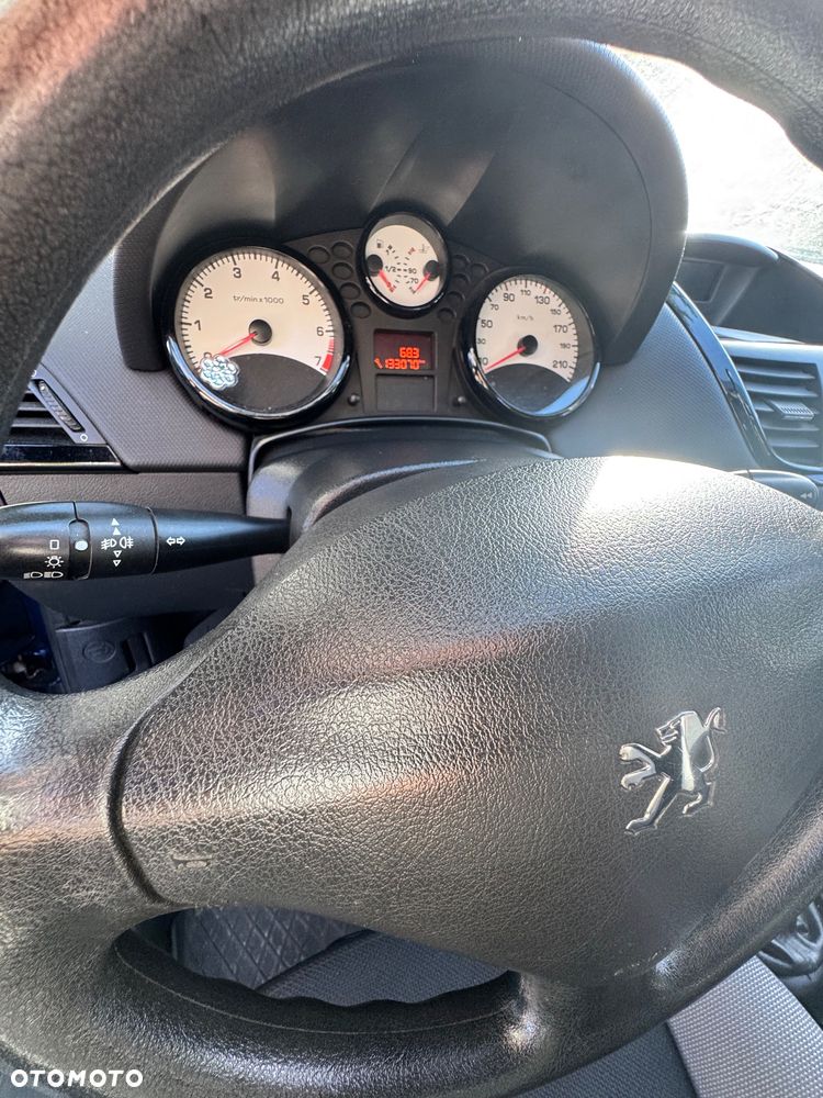 Peugeot 207 1.4 16V Sporty - 7