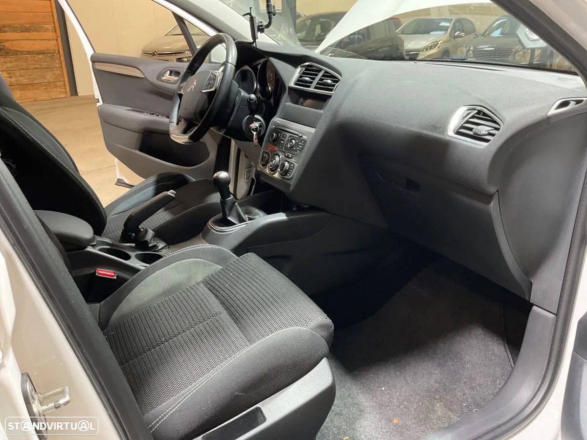 Citroën C4 1.2 PureTech Feel - 7