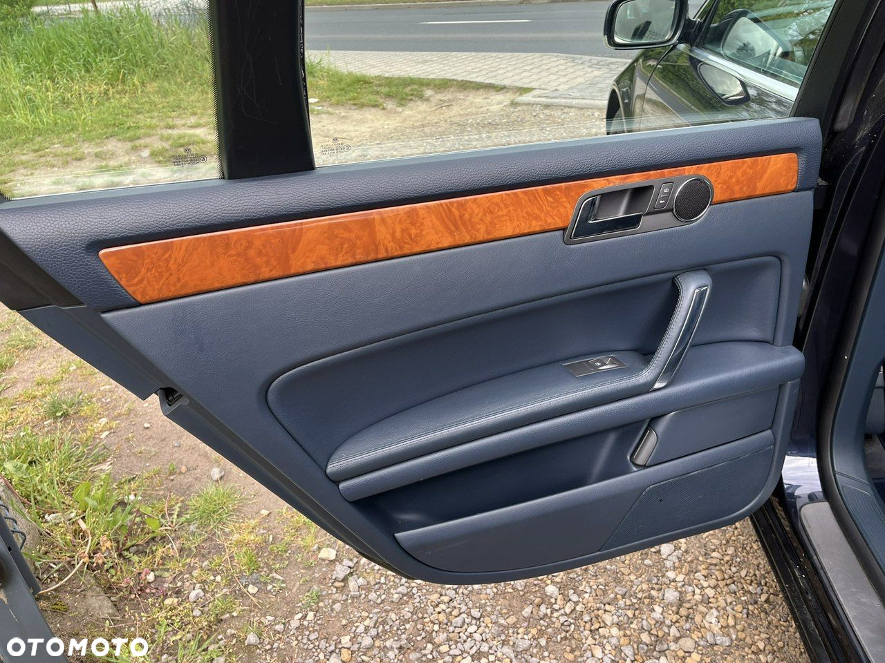 Volkswagen Phaeton - 27
