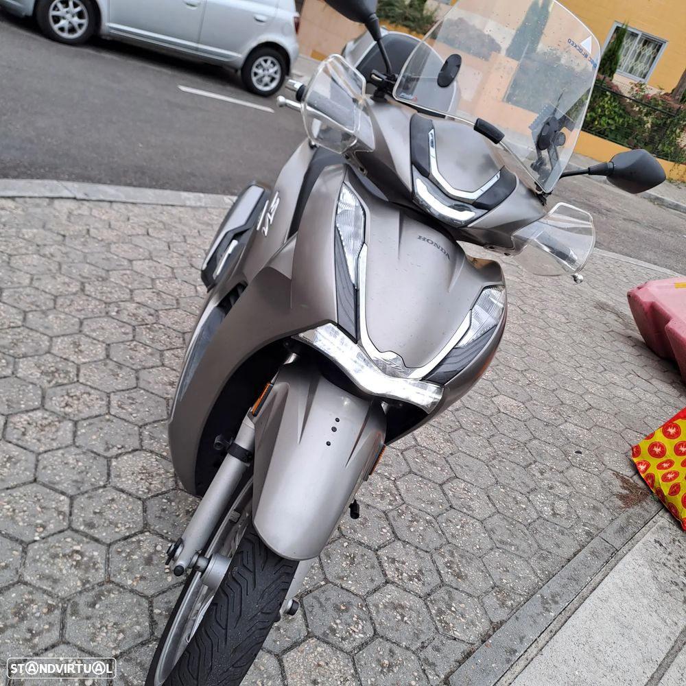 Honda SH sh 350 i - 1