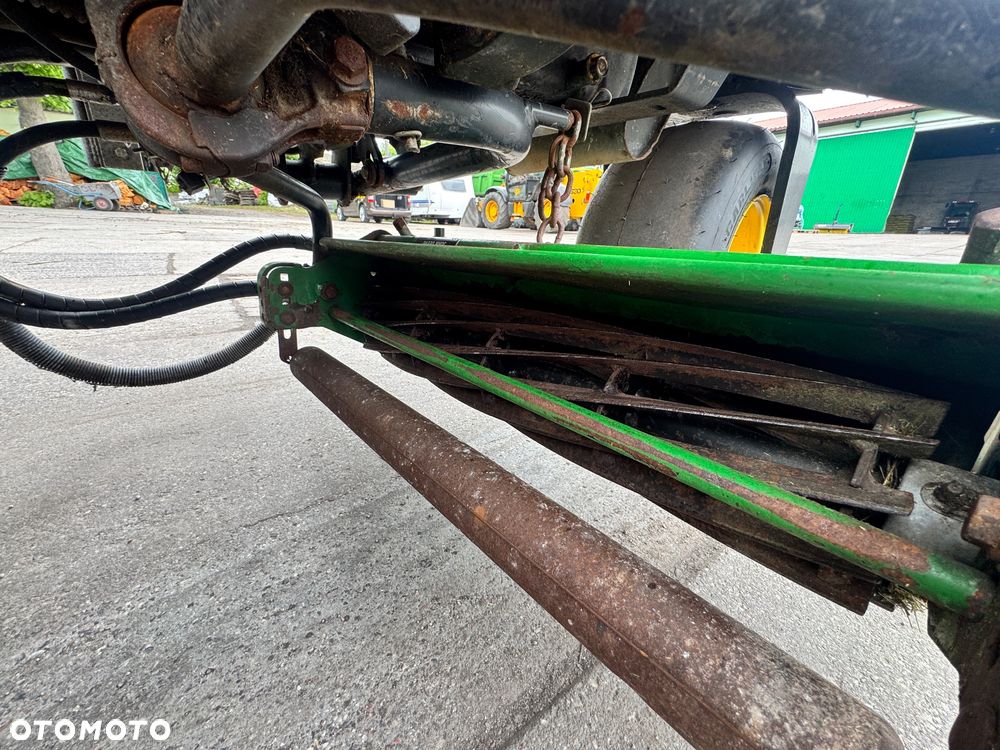 John Deere 2500 A - 13