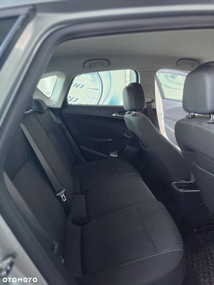 Opel Astra 1.6 - 14