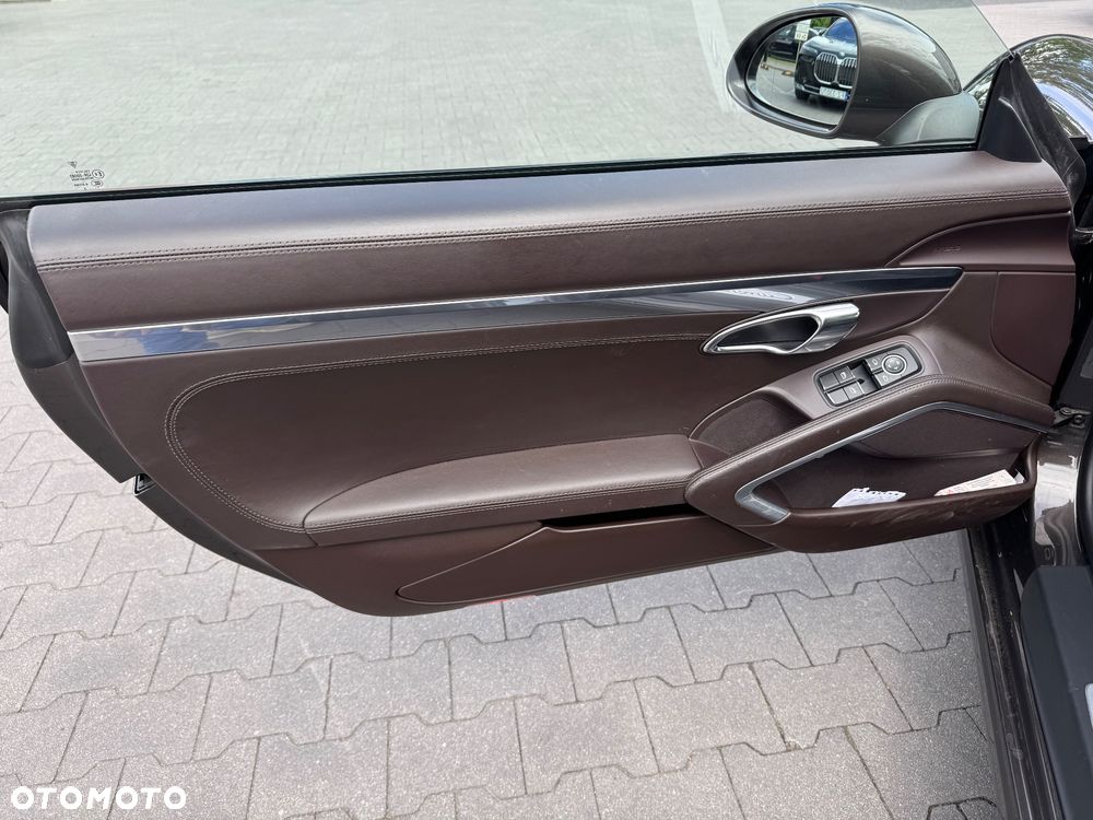 Porsche 911 Carrera PDK - 25