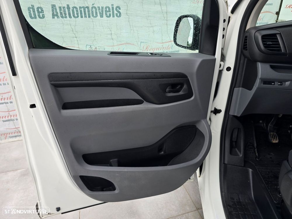 Peugeot Expert 2.0 BlueHDi L2H1 Premium Standard - 30