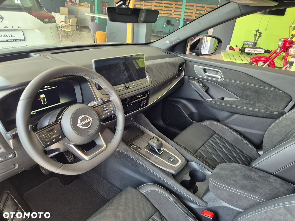 Nissan Qashqai 1.3 DIG-T MHEV Tekna+ Xtronic - 16